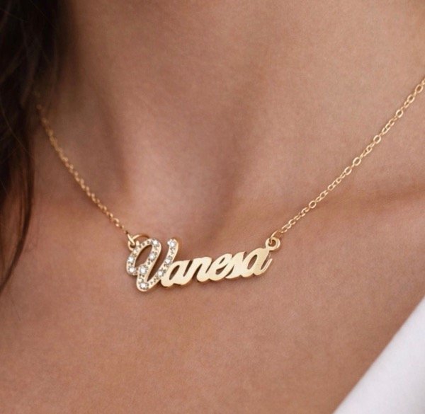 Producto - Solo DIJE con NOMBRE , oro 18k - 1