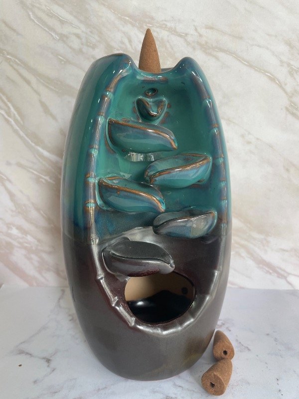 Producto - CASCADA DE HUMO HOJAS