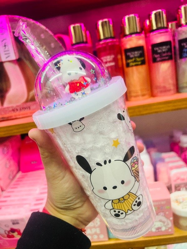 Producto - Vaso pochacco muñequito con luz y gel refrigerante