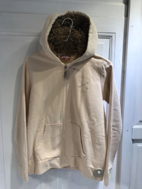 Producto - Buzo 47 STREET crudo con capucha piel sintetica-Talle S/M- PRECIO: 40x