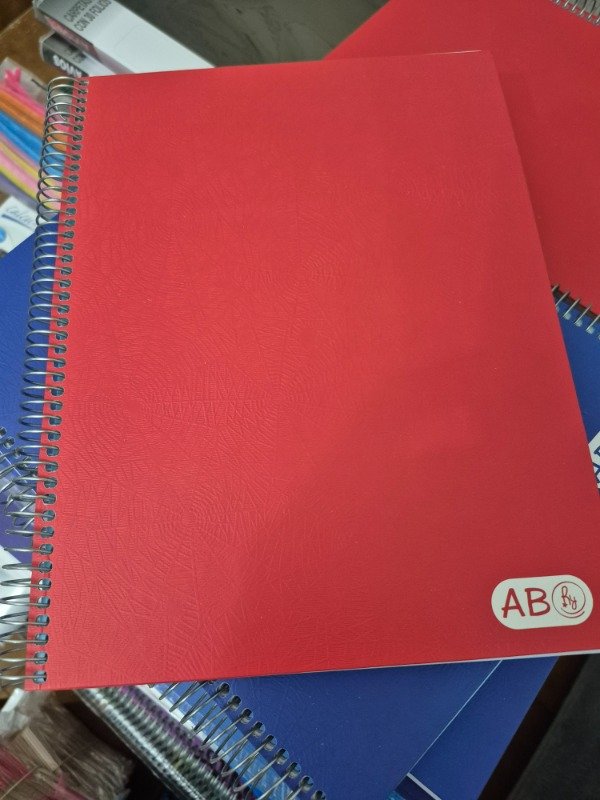 Producto - Cuaderno A4 AB RY Tapa dura ROJO 100 hojas
