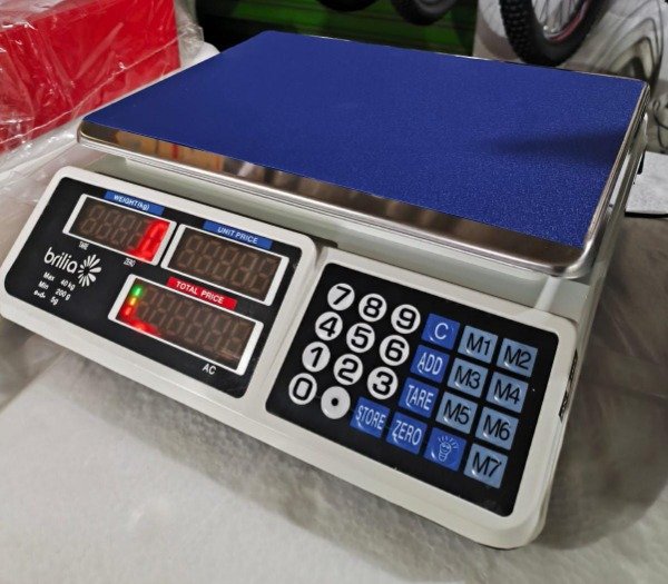 Producto - Balanza electrónica digital Brilia 40kg con bandeja de acero inoxidable - 1