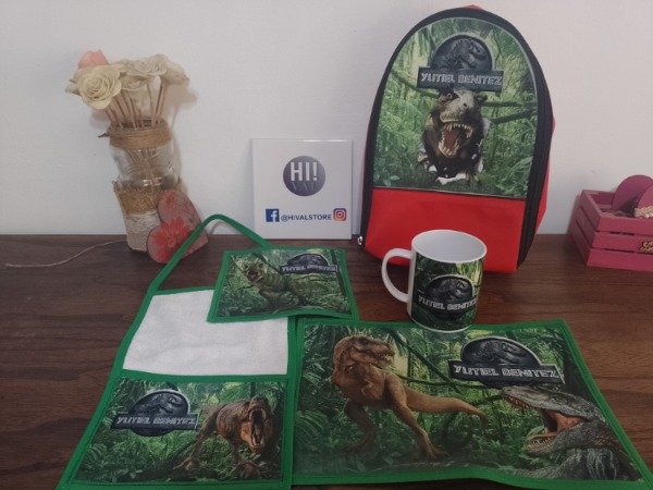 Producto - SETS DE JARDIN - JURASSIC WORLD 5 - DINOSAURIOS