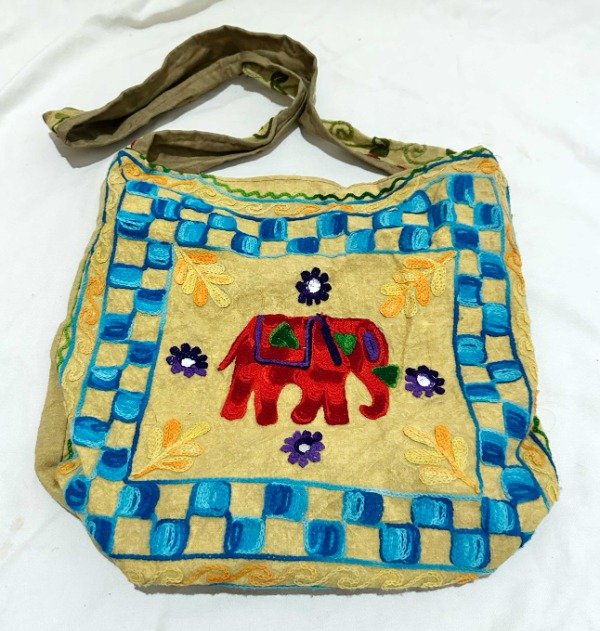 Producto - Morral Bordado