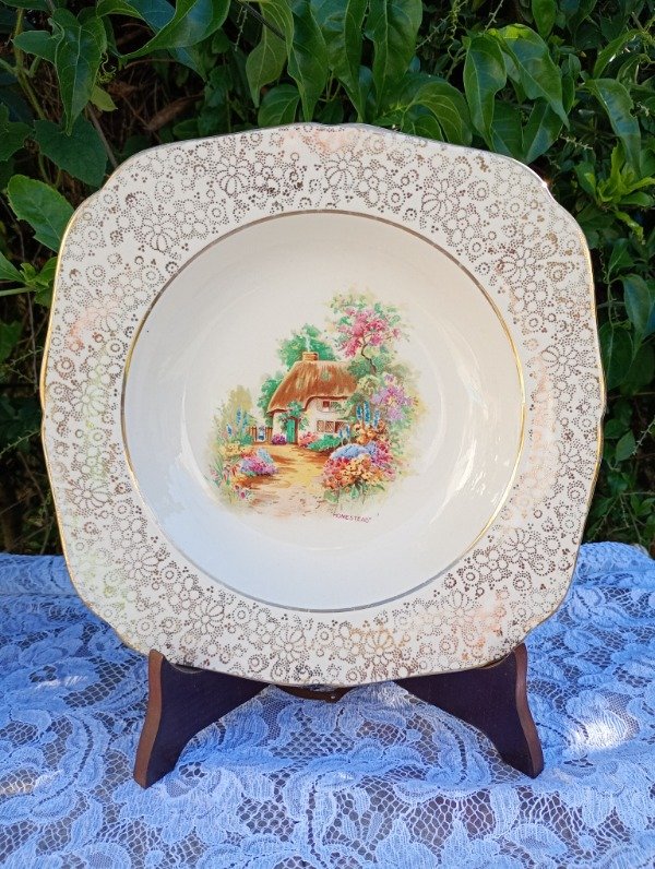 Producto - Plato hondo de loza inglesa HK Tunstall