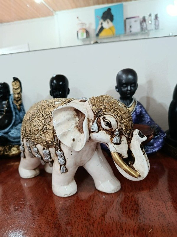 Producto - ELEFANTE DE LA FORTUNA GRANDE