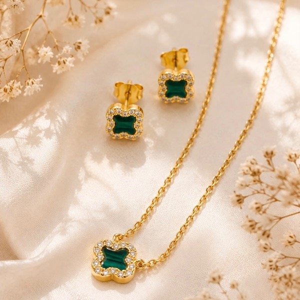 Producto - Collar más aros Trebol piedra malaquita con cubic en Plata 925 Dorado - 0