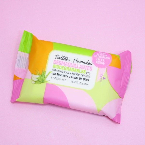 Producto - Toallitas desmaquillantes