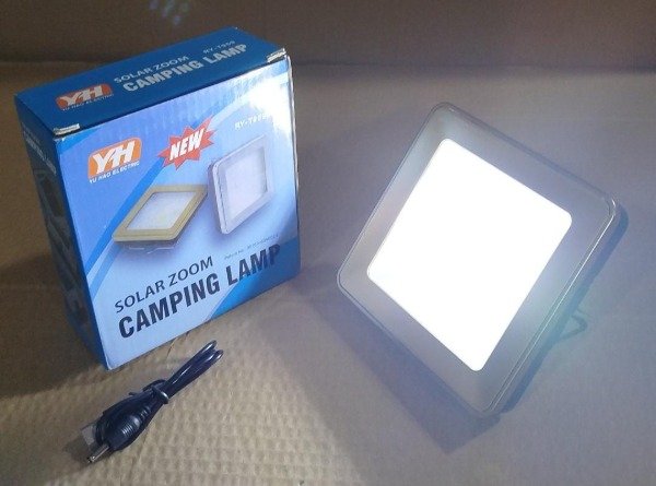 Producto - REFLECTOR RECARGABLE POR USB Y PANTALLA SOLAR