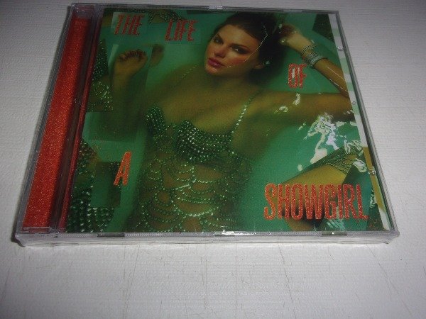 Producto - CD TAYLOR SWIFT THE LIFE OF A SHOWGIRL NUEVO ARG 32C