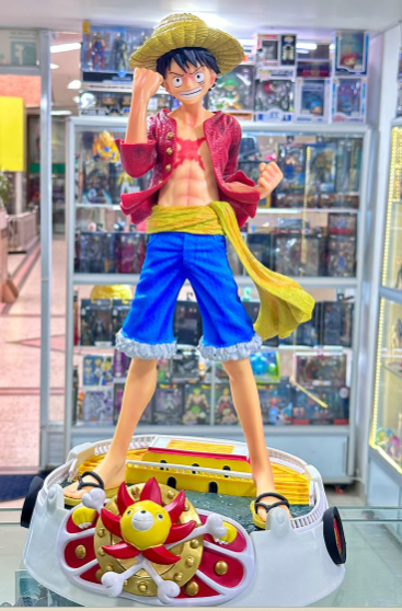 Producto - Figura Diorama Luffy sobre Sunny Grande One Piece (50 cm )