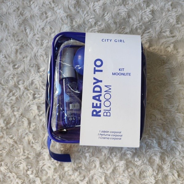 Producto - TRAVEL KIT MOONLITE
