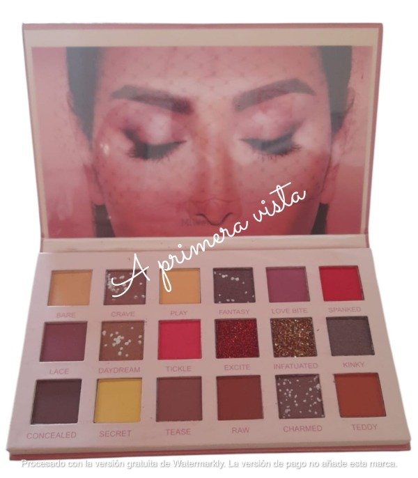 Producto - Paleta de sombras nude