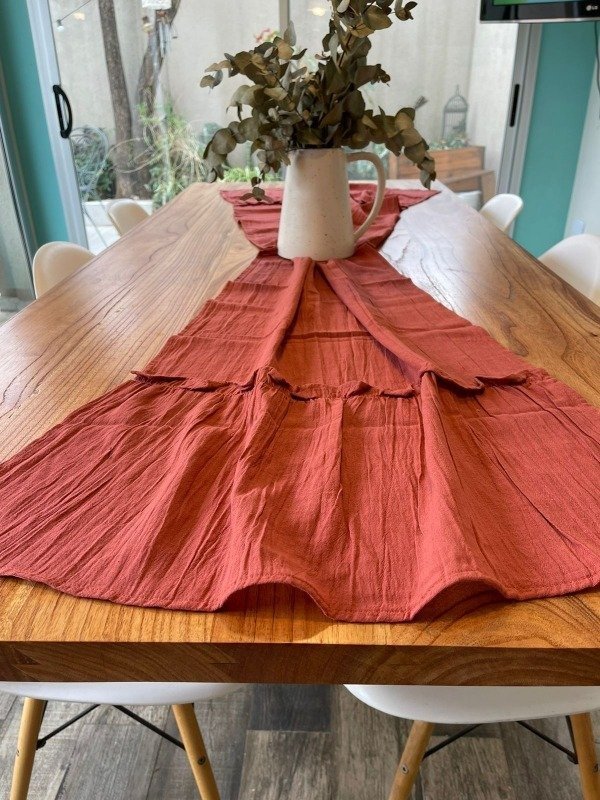 Producto - Camino De Mesa De Gasa Arrugada Con Volado De 1,80 X 45 Cm