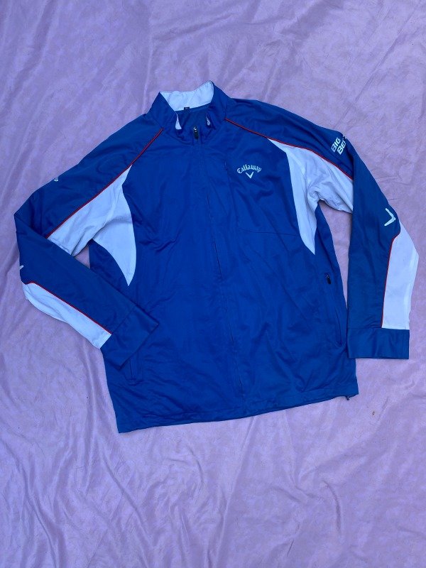 Producto - Campera BIG BERTHA Rompevientos Callaway Deportiva