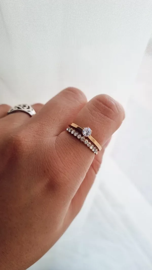 Producto - Anillo doble strass grande y peques acero dorado