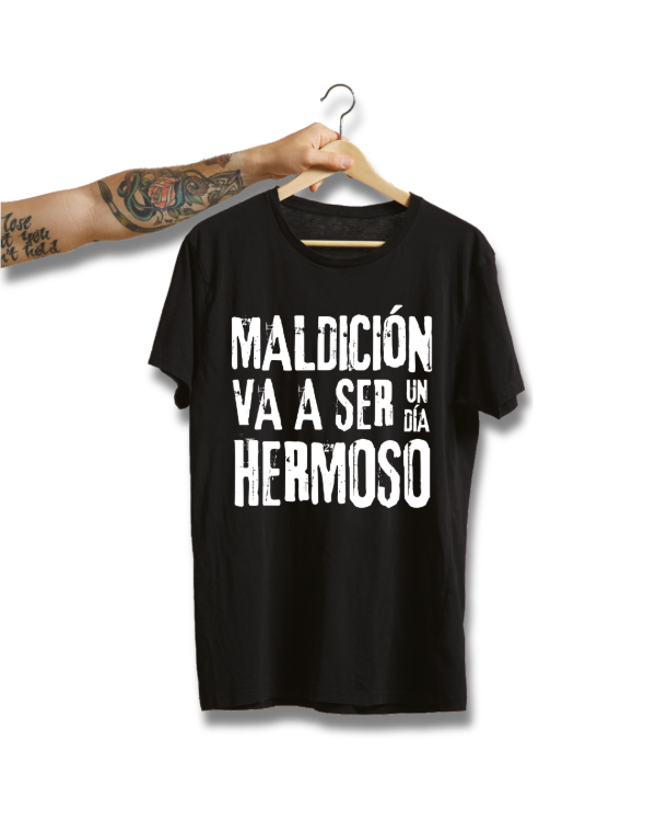 Remera maldición + piluso de regalo