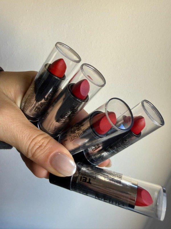 Producto - FO - LABIAL EN BARRA BLACK - TEI - ULTIMAS UNIDADES