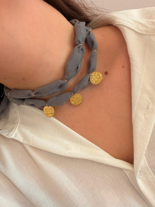 Producto - Collar Arena - Grey medalla - 0