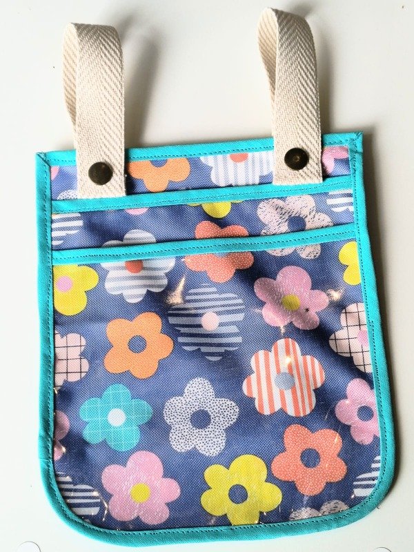 Producto - Estuche reposera - Flores multicolor
