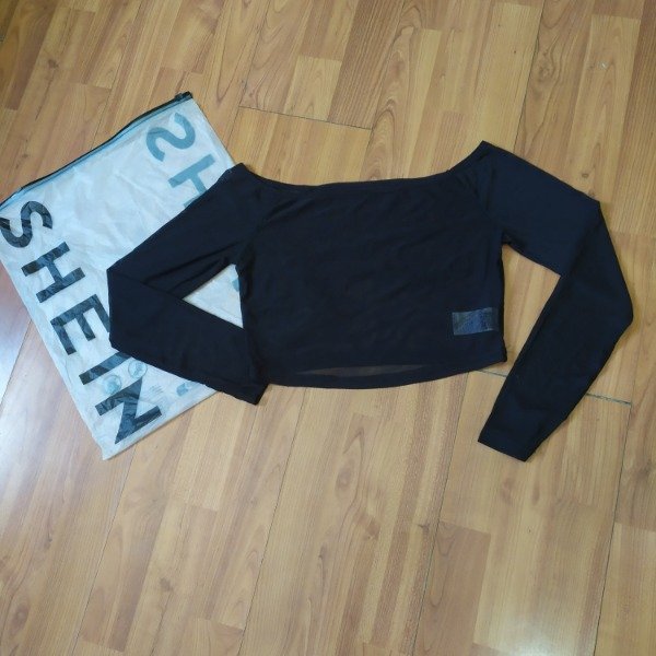 Producto - Remera microtul Shein elastizada t.S