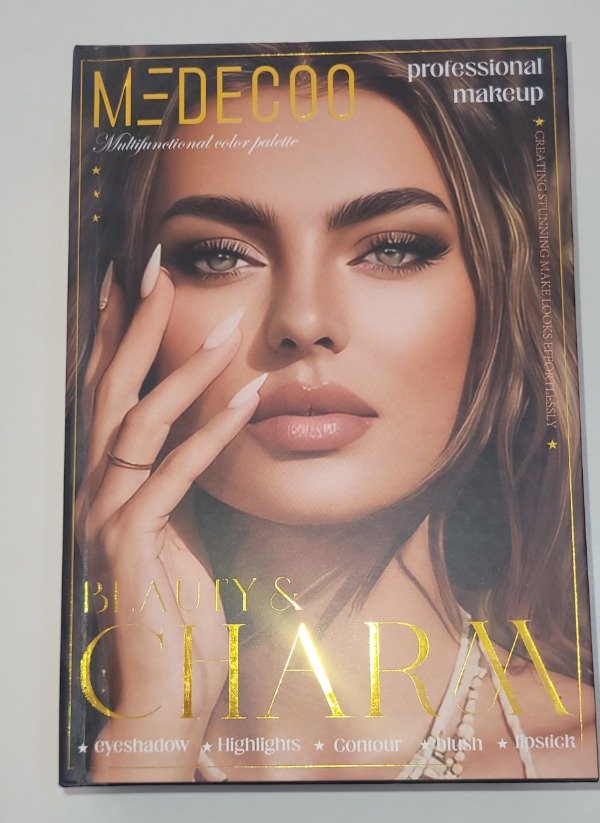 Producto - Libro de maquillaje