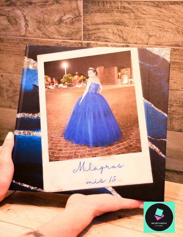 Producto - Fotolibro Cuadrado Premium