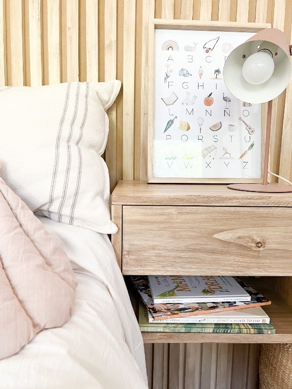 Producto - Mesa Luz Flotante Wanda (cajón con tirador) - 8