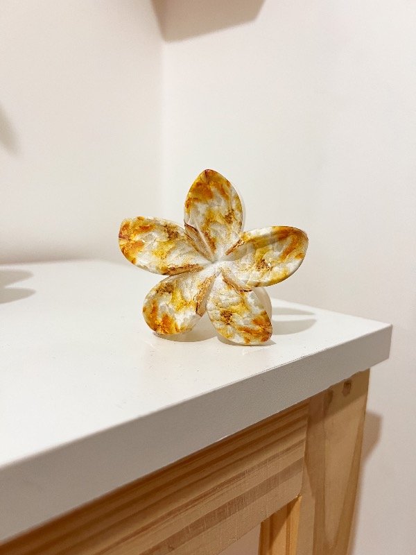 Producto - Broche hawaiano grande Marble Ámbar