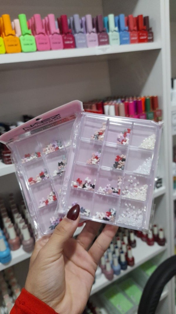 Producto - Deco moños y media perlas blancas Código1360 NAEZ