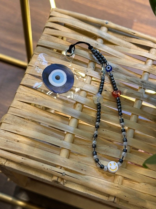 Producto - Colgante para celu Smile