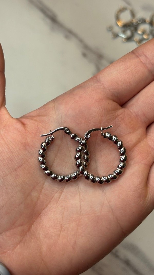 Producto - Aros acero quirúrgico plateados varios modelos - 1