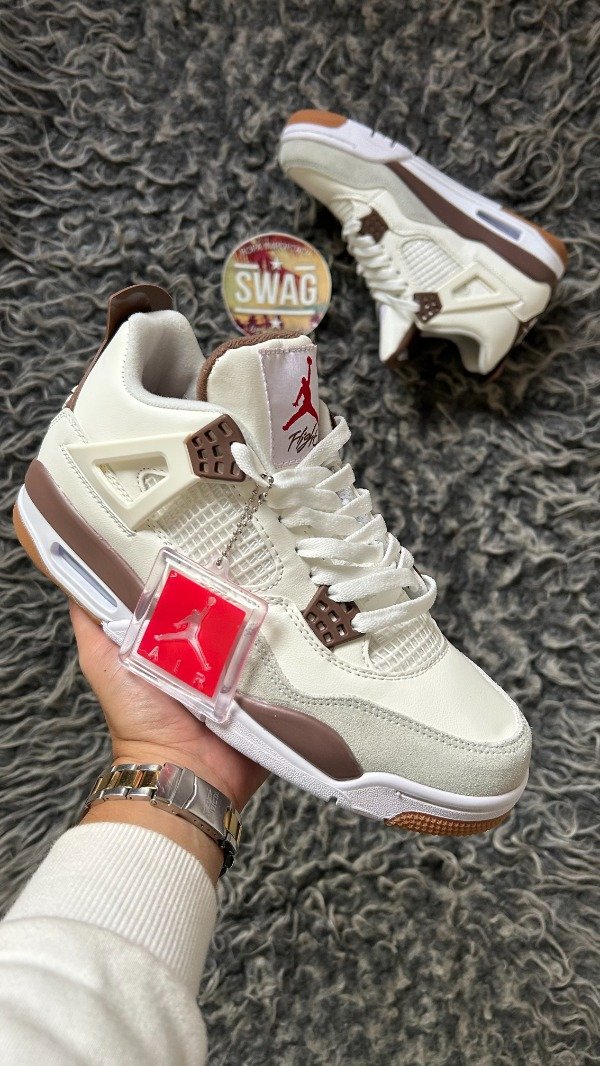 Producto - JORDAN RETRO 4 x SB MOCCA