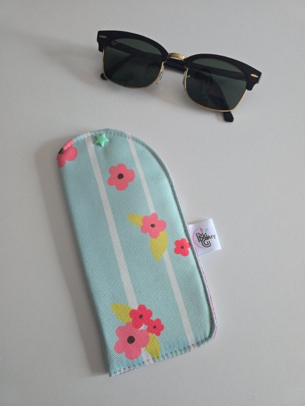 Producto - Porta Lentes Pop Flores Fondo Verde Agua