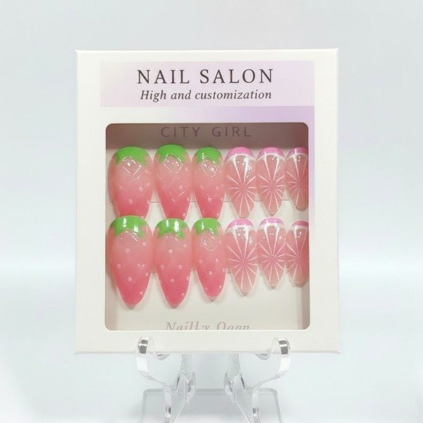 Producto - Uñas Press on Almendrada con relieve con diseño Frutilla - City Girl