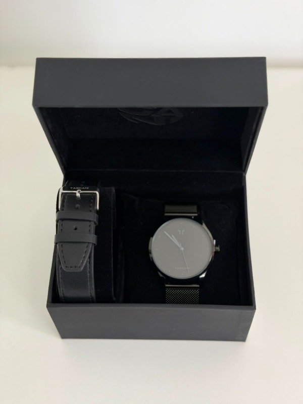 Producto - Reloj doble malla 003