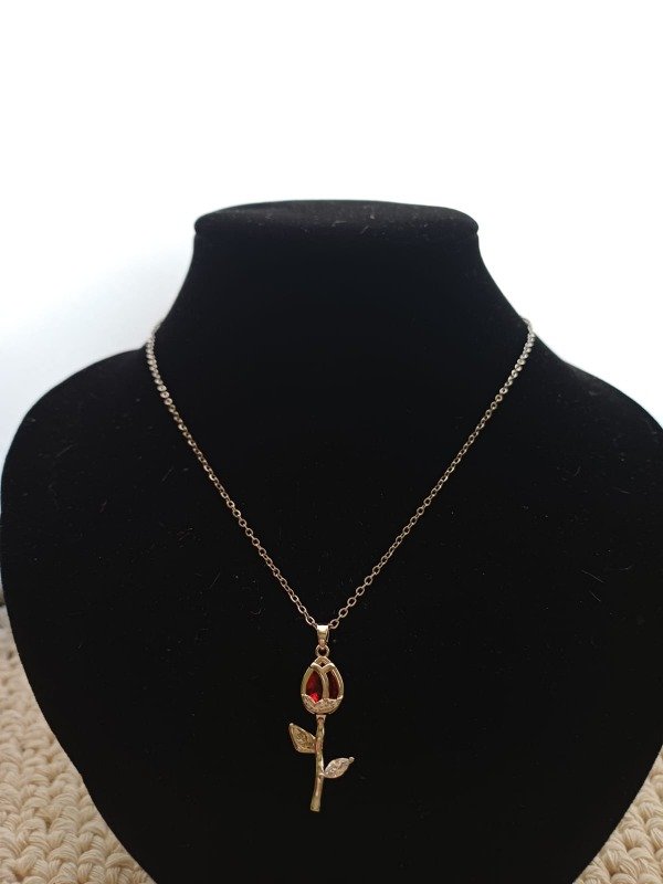 Producto - Cadena "La bella"