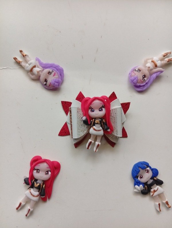 Producto - Guerrera del kpop, Mira, dorada, alic