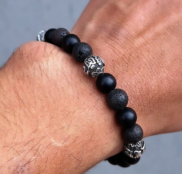 Producto - Pulsera De Piedras Y Bola Tibetana De Plata
