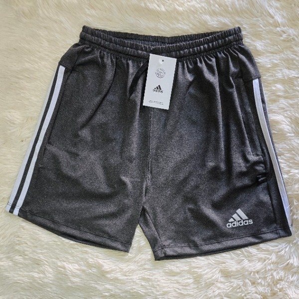 Producto - Shorts Adidas Tres Tiras Importados
