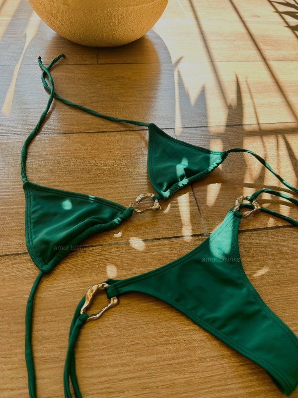 Producto - BIKINI AMORFO ESMERALDA