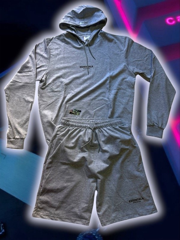 Producto - Conjunto Essentials Gris