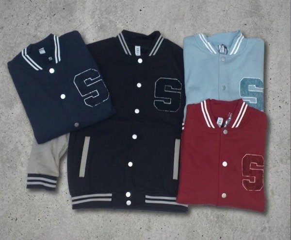 Producto - CAMPERA UNIVERSITARIA