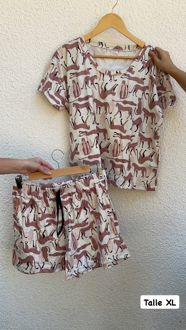 Producto - Pijama Leopardo