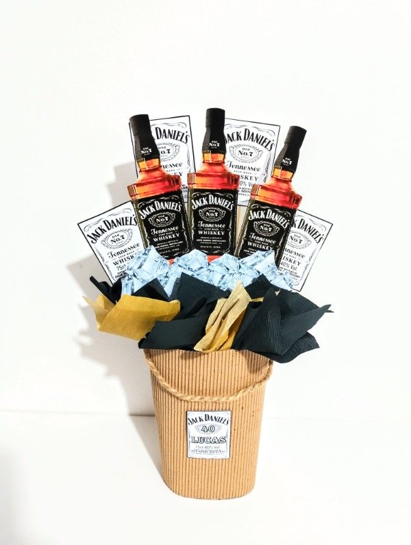 Producto - Centro d mesa Jack Daniel 18 años