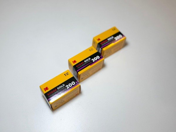 Producto - Eastman Gold 200 35mm x 36 exp