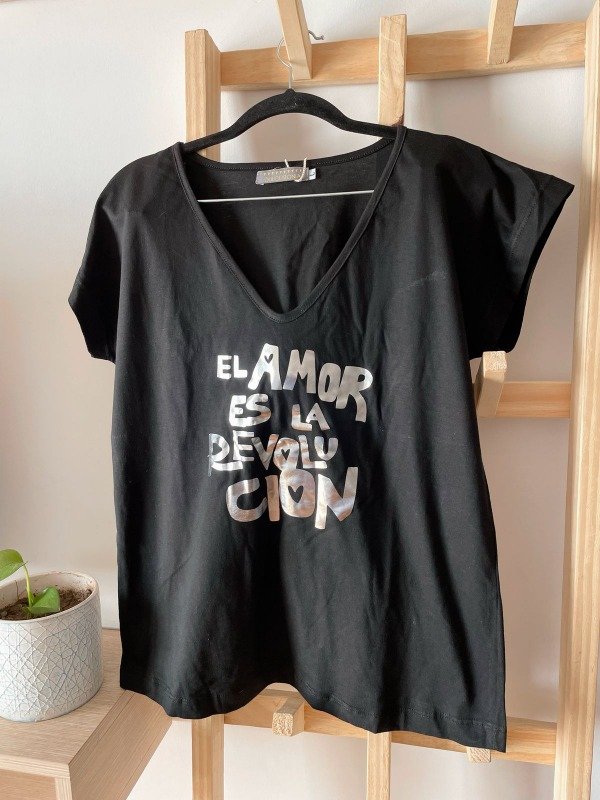 Producto - Remera Revolucion