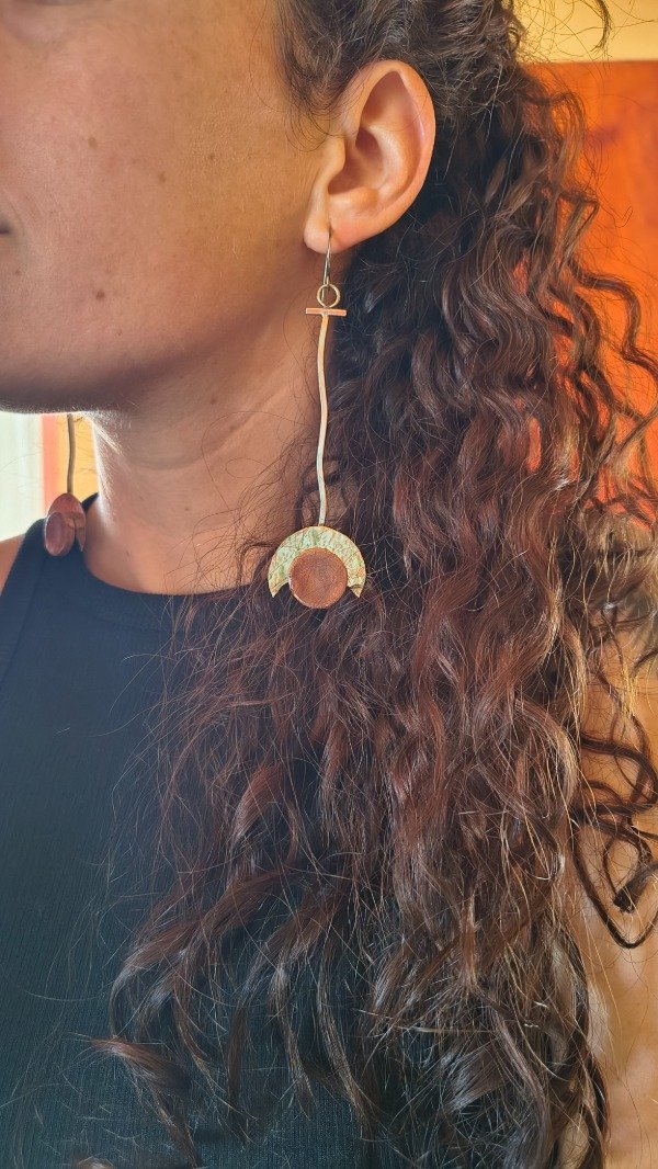 Producto - Aros media luna con cerámica. - 1
