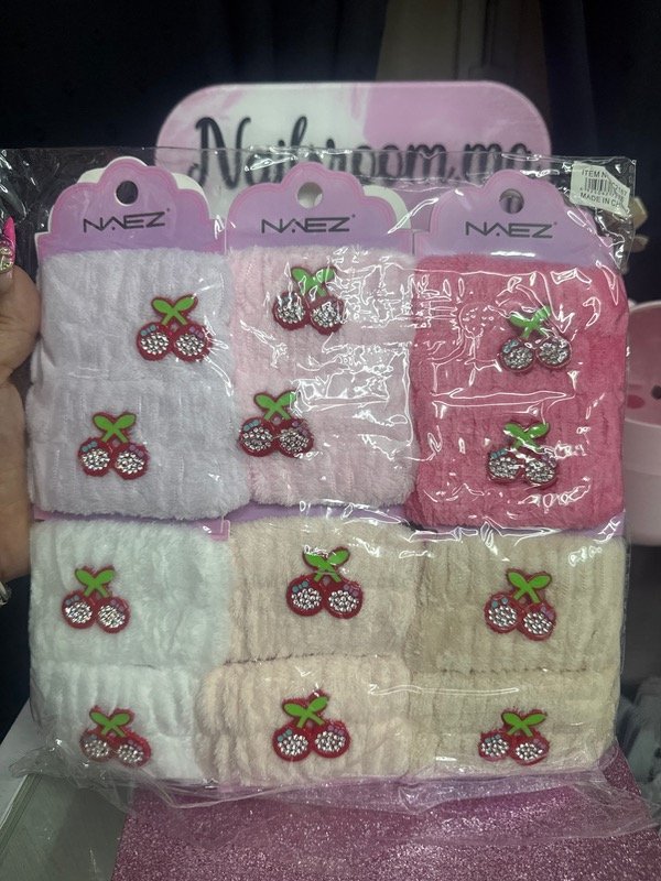 Producto - Muñequera para skin care con cerezas surtidas sin eleccion