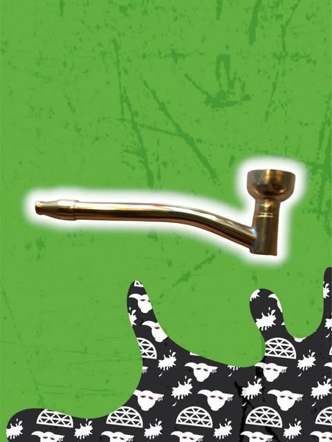 Producto - pipa de metal dorada